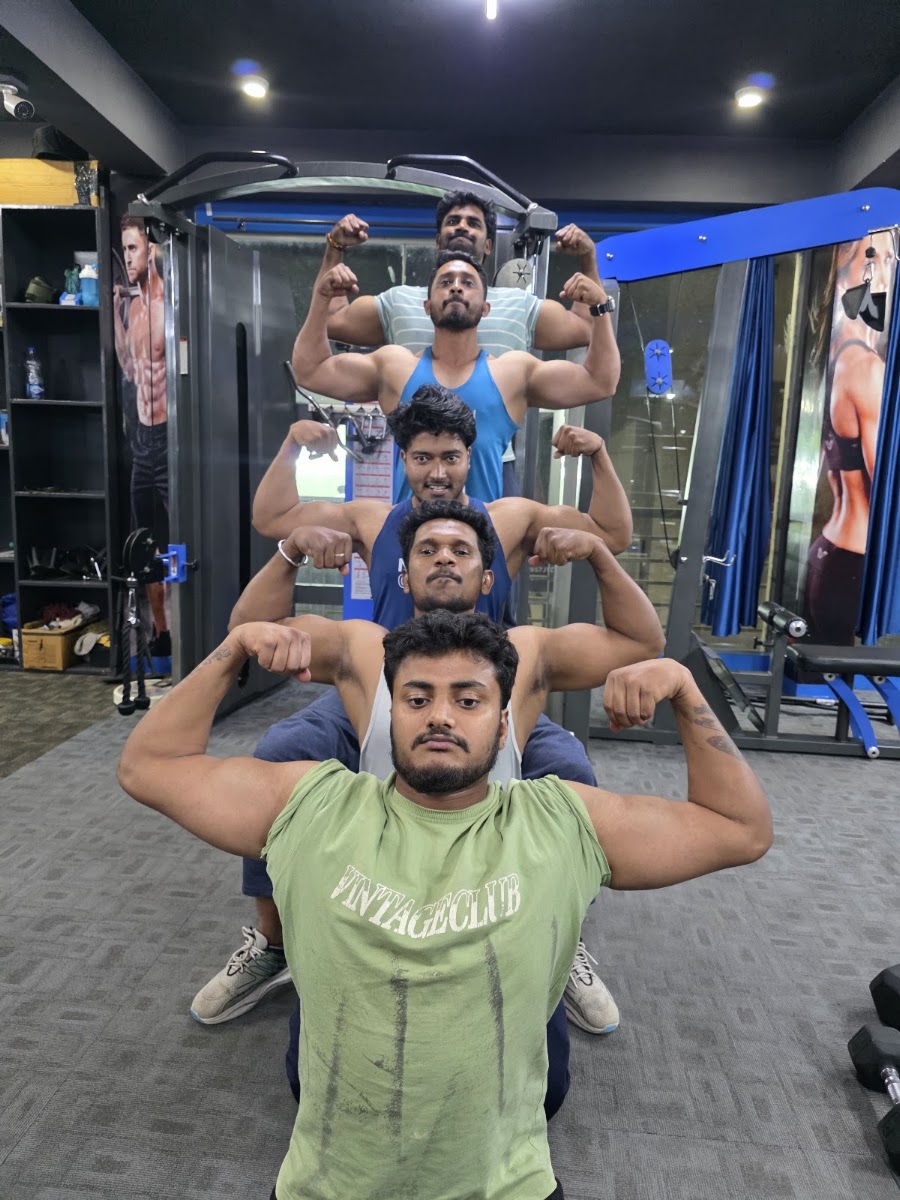 F2 MULTI GYM gym facility photo 3, 2nd floor, Khayum complex, opp. Govt. Kannada school, Kammavari Pete, Hoskote, Bengaluru, Karnataka 562114, India