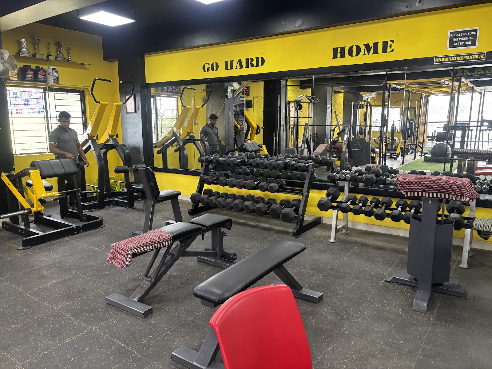 Muscle Galaxy Gym And Fitness Centre gym facility photo 2, #2 3rd floor above Axis Bank Central Jail Rd, near Indian Oil patrol bunk, Naganathapura, Rayasandra, Bengaluru, Karnataka 560100, India