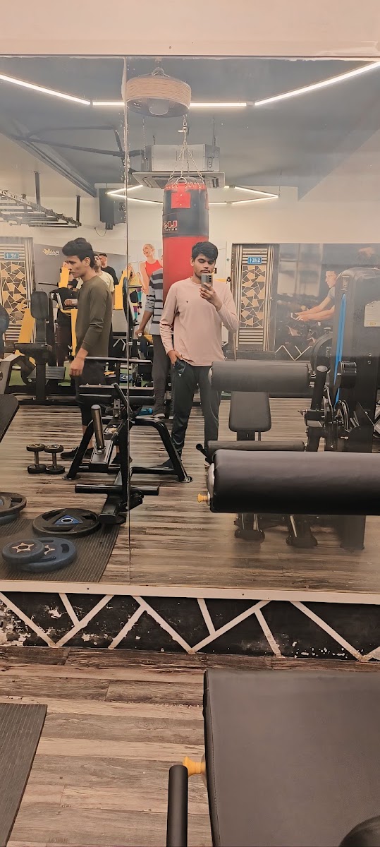 Pulse 24 Fitness gym facility photo 3, 12-1-645/7/4, beside Gems School, near Chandra Wines Shop, Dattatreya Nagar, Asif Nagar, Hyderabad, Telangana 500006, India
