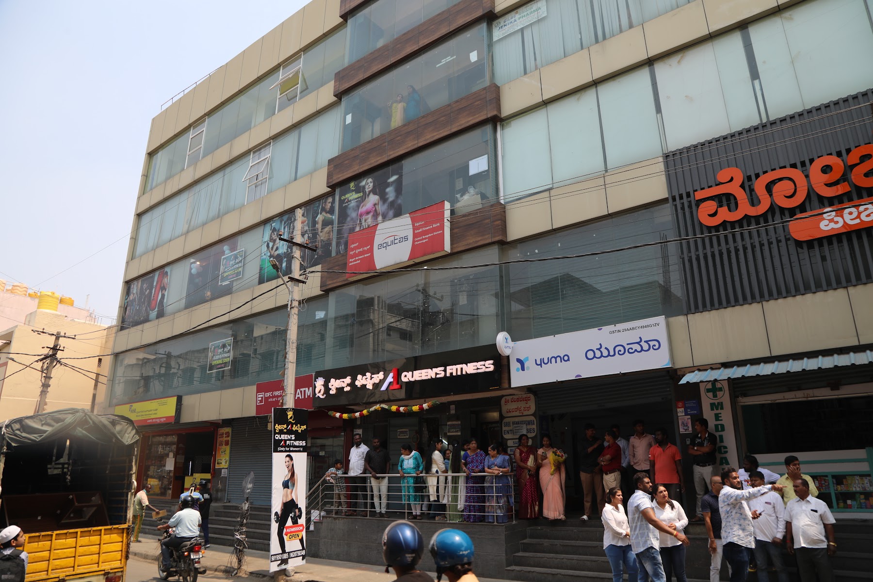 Queen's A1 Fitness gym facility photo 4, Malika lakshmi complex no:122/1, 2nd main road, 9th Cross Rd, Chamrajpet, Bengaluru, Karnataka 560018, India