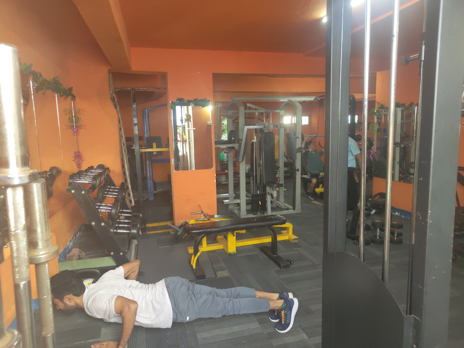 R.D.X POWER FITNESS gym facility photo 3, No 216, 8th cross, 1st Main Rd, opposite IDC Hotel, Sampangi Rama Nagara, Bengaluru, Karnataka 560027, India