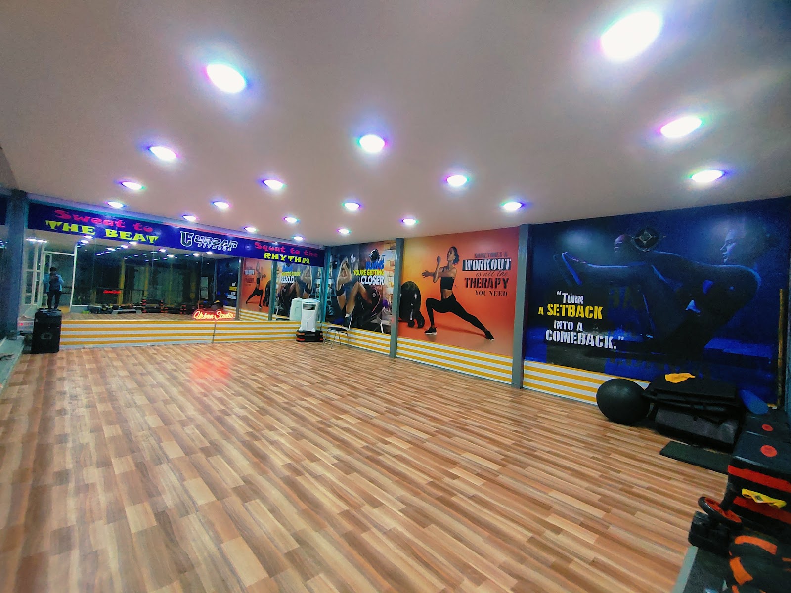 Urban Fitness Hoskote gym facility photo 2, Sri Munirathnam Naidu road, College Rd, behind Karnataka Bank, M V Extenstion, Hoskote, Karnataka 562114, India